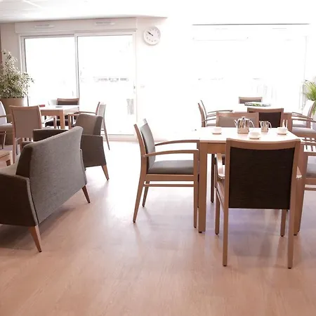 Edenea Apartment